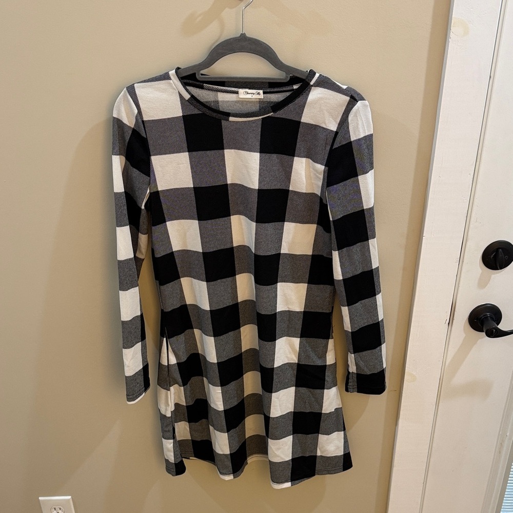 Plaid Long Sleeve Dress - Black and White